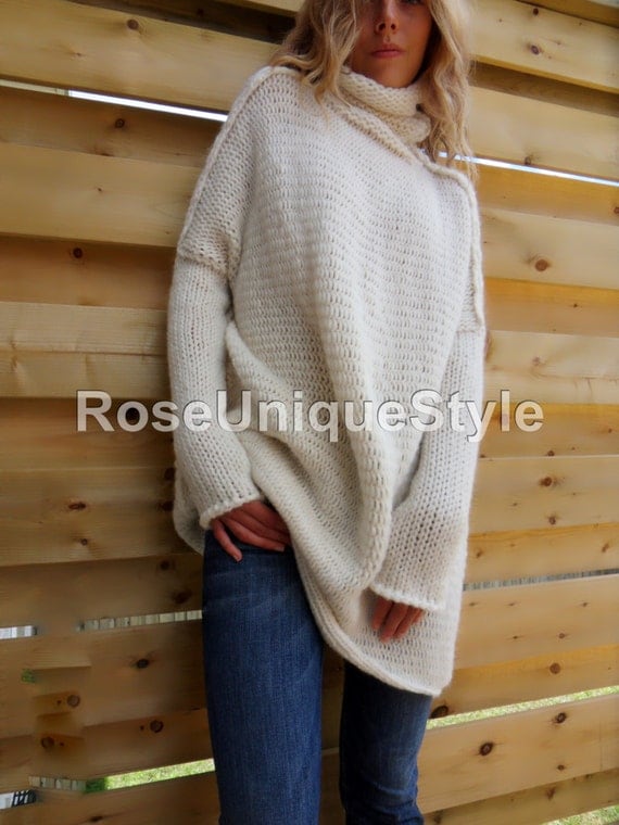 Handmade Oversized Chunky knit sweater. Slouchy / Bulky /