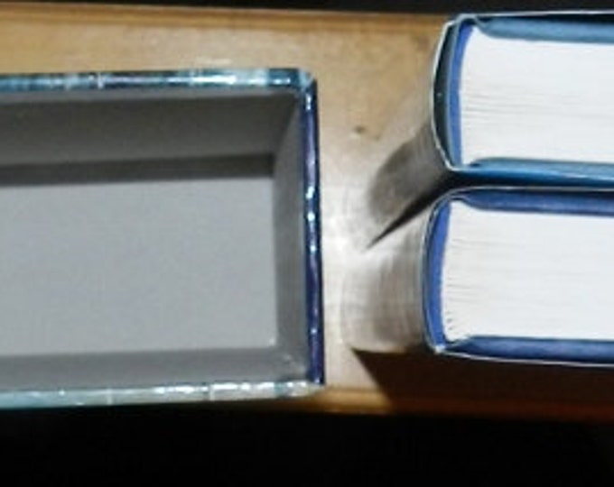 Boxette Set of 2 Jane's fighting aircraft of World War II & Jane's Fighting Ships of World War II – Hardcover 1989 Boxette Set of 2 Jane's fighting aircraft of World War II & Jane's Fighting Ships of World War II – Hardcover 1989