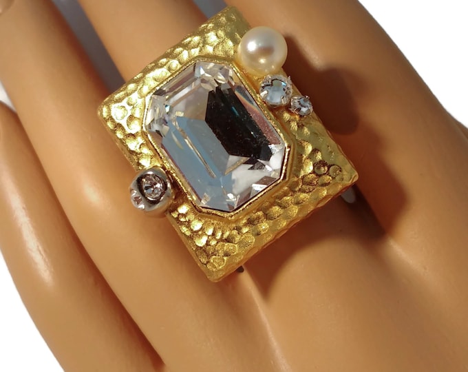Rhinestone Crystal and Pearls Cocktail Statement Ring. Size 10 Gold Tone Restored Vintage Style OOAK, One of a Kind