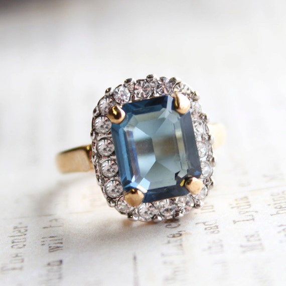 Vintage Sapphire Austrian Crystal 18k Gold Plated Ring