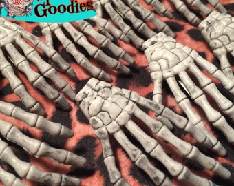 Cliptacular Spooktacular Skeleton Hand Hair Clip