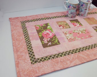 SALE! Quilted Table Runner, Patchwork Shabby Chic Table Runner, Patchwork Table Runner
