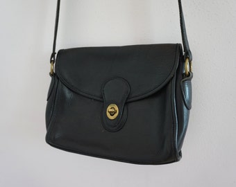 coach classic pattern