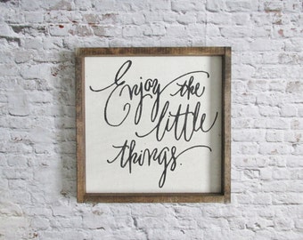 Enjoy the Little Things Wood Sign. Wooden Signs. Rustic Signs. Farmhouse decor. Inspirational sign. Gallery wall art. Rustic home decor.