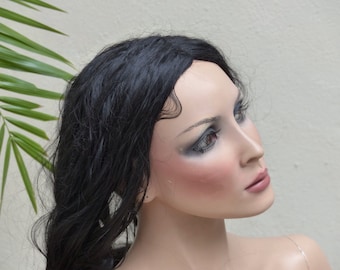 Showcase Hundsgaul vintage mannequin