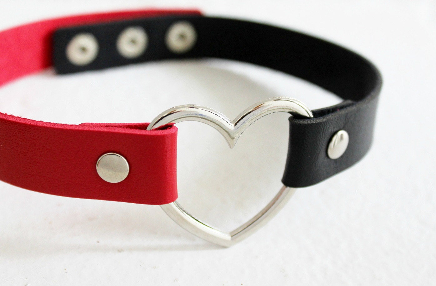 Harley quinn leather heart choker heart collar suicide squad