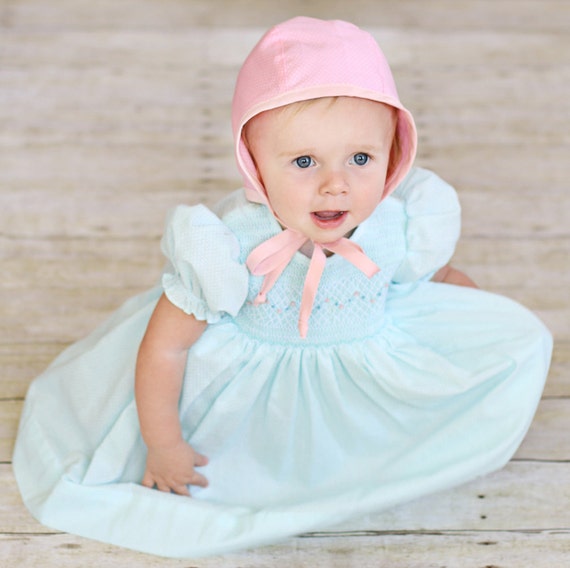 Pink Baby Girl Bonnet // Modern Baby Girl Bonnet // Polka Baby