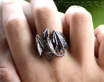 Dragon Rings .Dragon Pendant.Silver Dragon.celtic dragon.Dragon Gift.Game of thrones Ring.house targaryen.Fantasy Dragon. Flying Dragon.