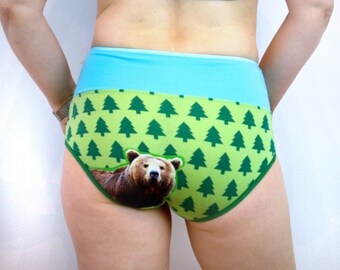 Big knickers with Bear in the woods panties
