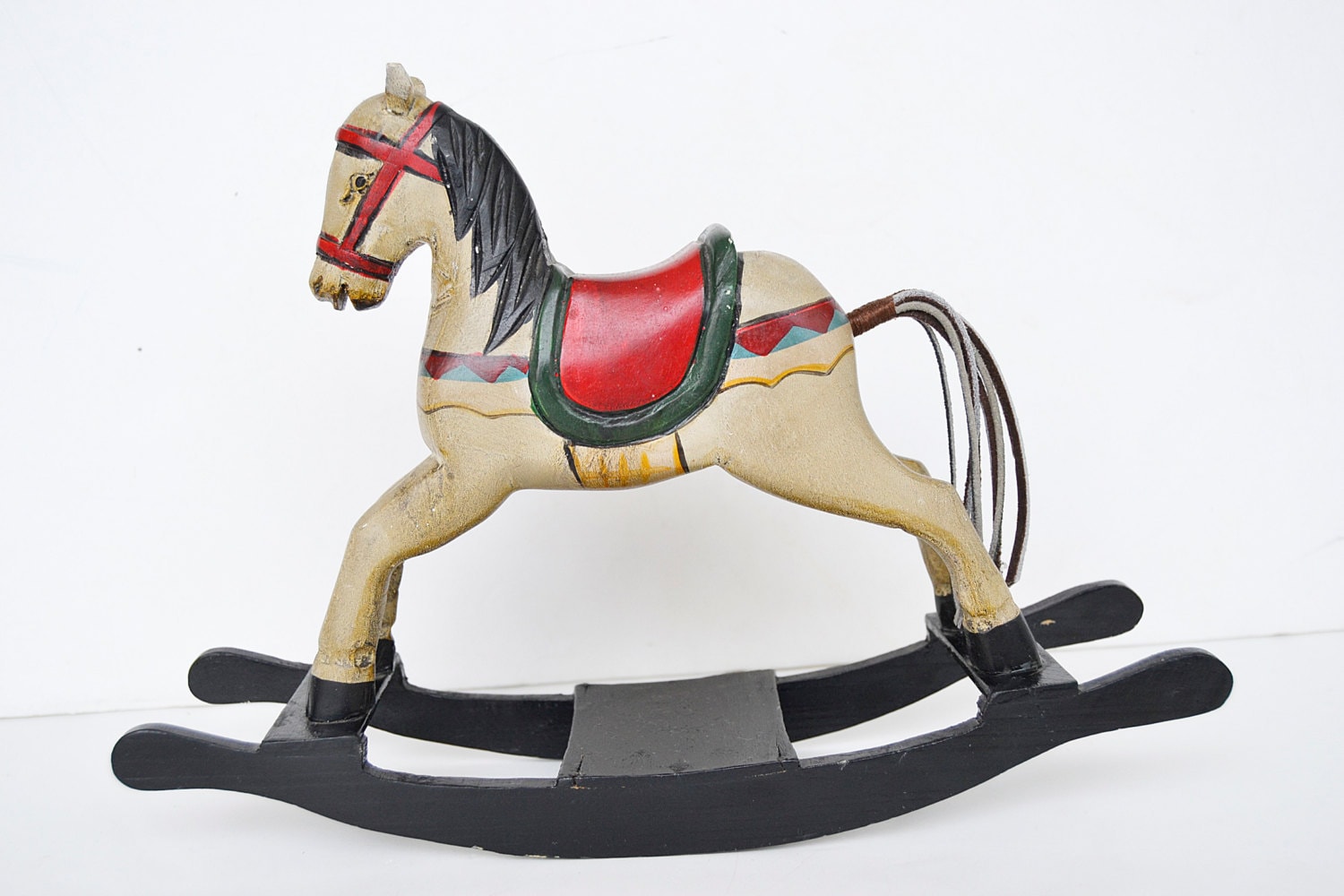 rocking horse toy kingdom