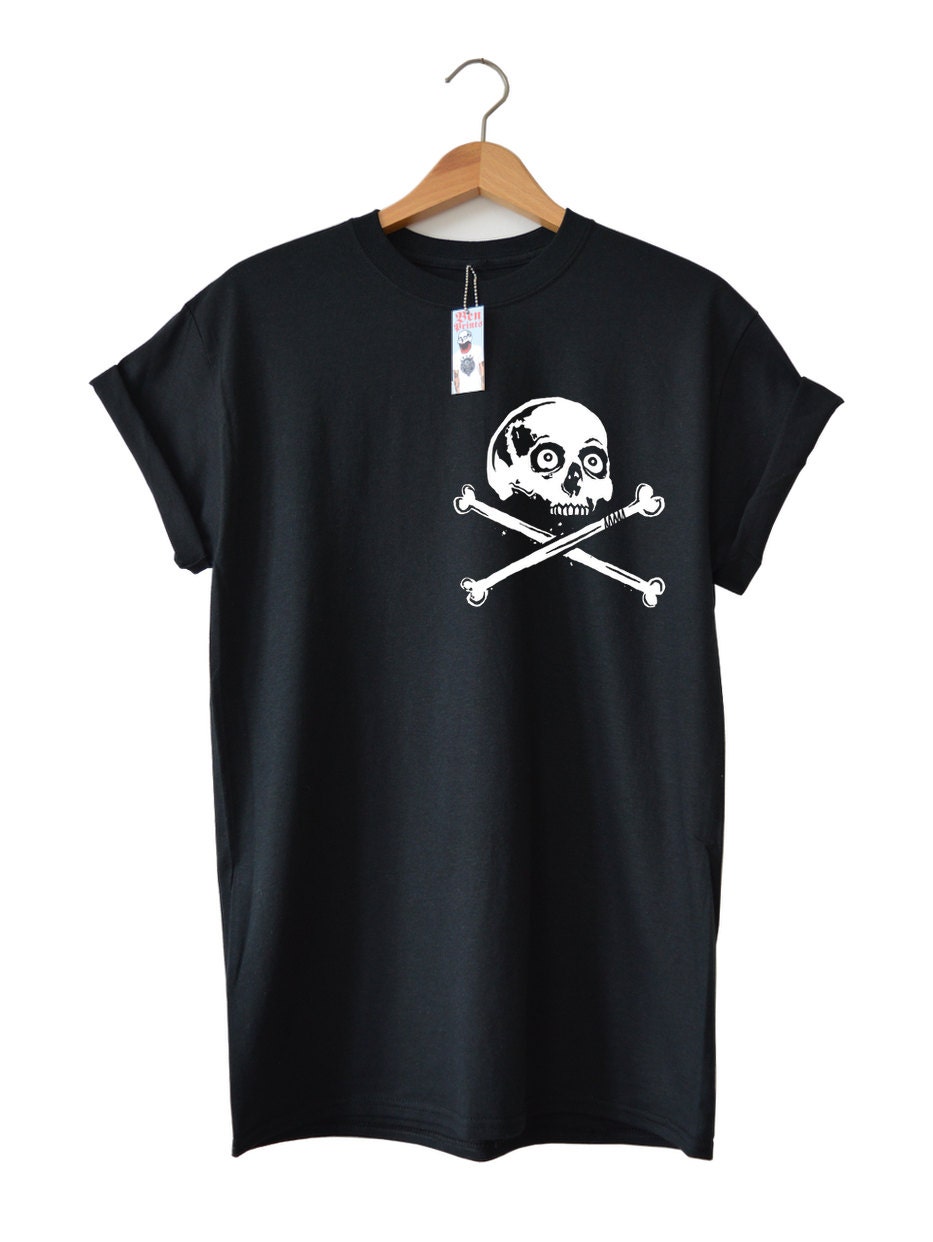 Skull And Cross Bones T-Shirt in 3 Colours Sizes SML by BenPrints
