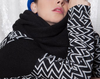 40% off Black wool scarf,knit infinity scarf,chunky knit scarf,scarf infinity,womens scarves,fashion scarves,gusta,minimalist