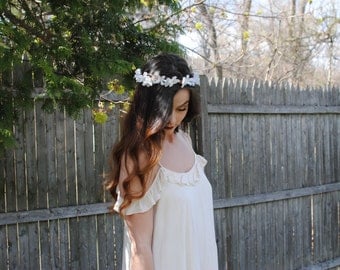 White Flower Crown