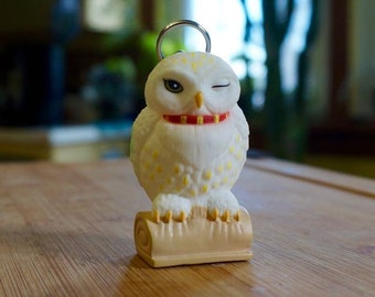Winking Owl; Plastic Key Chain; Approx. 1 x 2 in. Vintage !!!