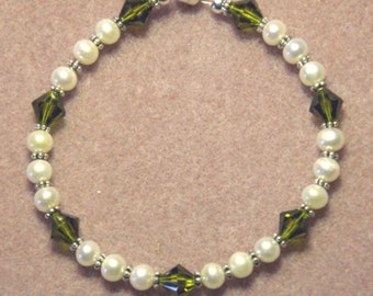 Handmade 925 Sterling Silver Olivine Green Swarovski Elements Crystal Pearl Bracelet w Magnetic Clasp