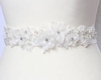 Bridal ivory sash, floral sash, flowers sash wedding floral rhinestone sash, ivory flower romantic wedding accessories lace