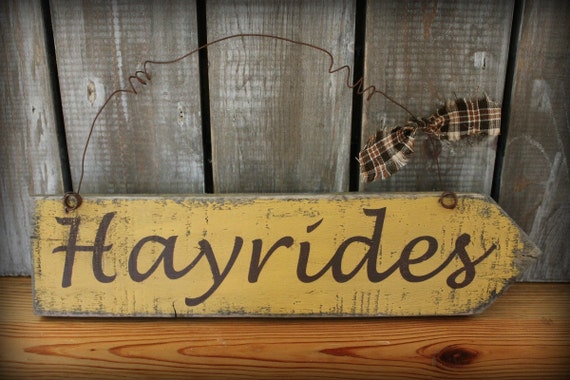 Primitive Fall Hayrides Sign, Fall Decor, Painted Distressed Wood Sign, Halloween Decor