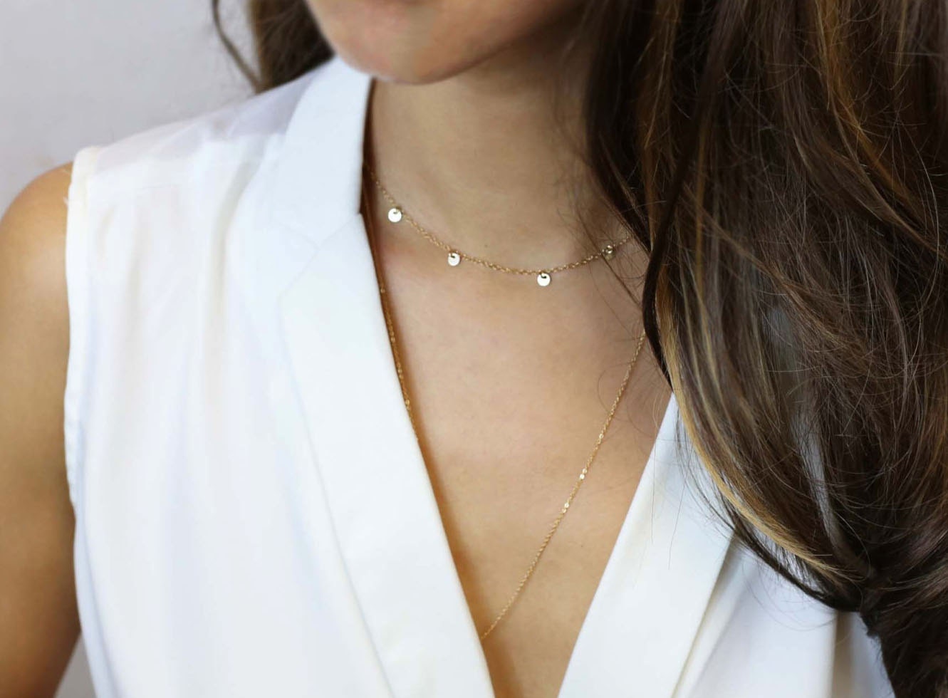 disc dangle necklace