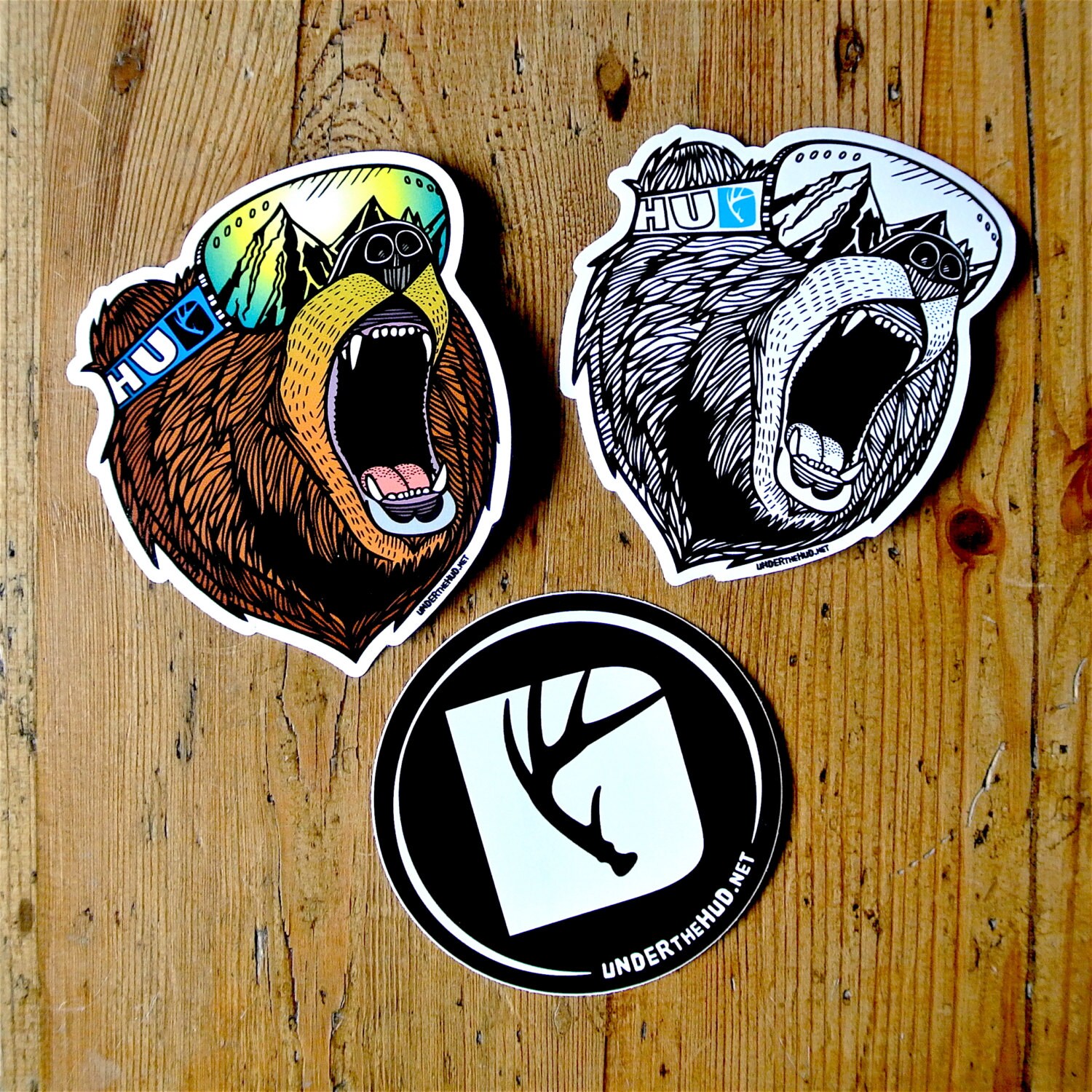 Bear Vinyl Sticker Snowboard Sticker Adventure by UnderTheHUD