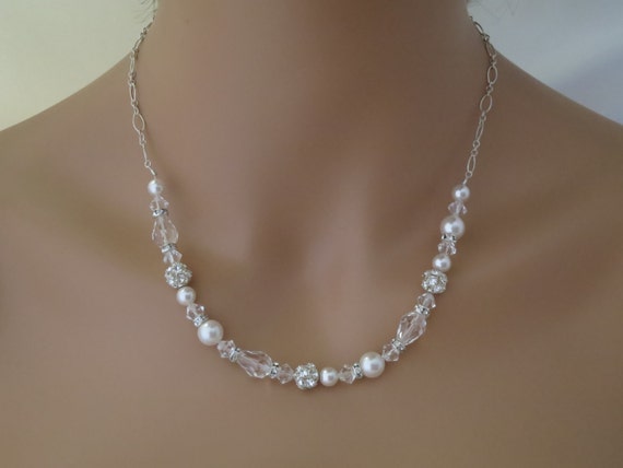 Swarovski crystal and pearl necklace Simple crystal teardrop