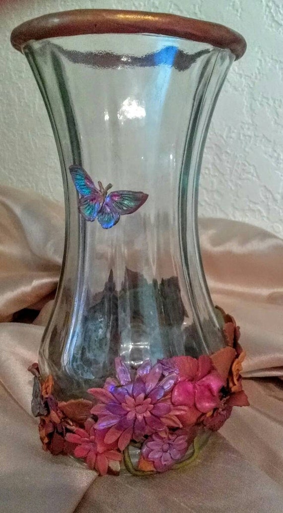Polymer clay decorative vase handmade by Merriebethplace on Etsy