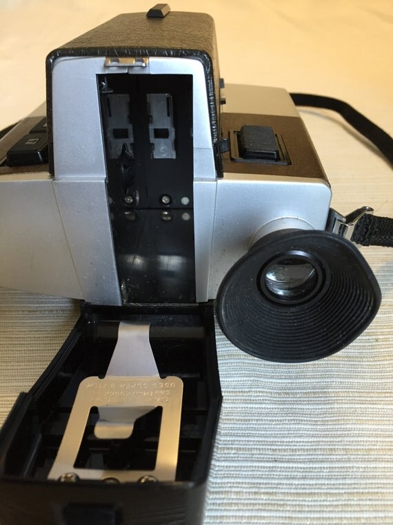 Kodak XL55 Super 8 Movie Camera with Leather Bag