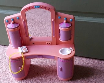 Vintage Meritus vanity for Barbie size dolls - lights and sound!