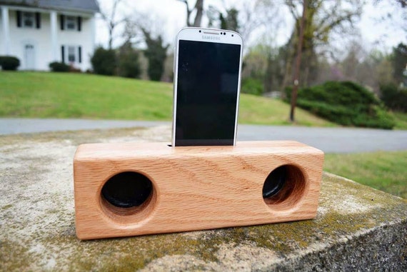 Cell Phone speaker box