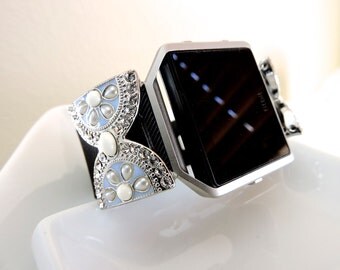 Gorgeous FitBit Blaze Bling Bracelet Fitbit Bracelet FitBit Blaze Accessories Stunning Fitbit Blaze Slide-on Charm Matte Metal Flower