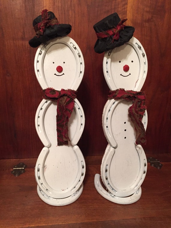 Cute horseshoe snowman christmas winter decoration