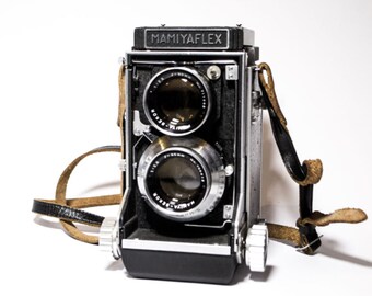 Mamiyaflex C Medium Format TLR Film Camera with F2.8 80mm Lens / 1950s