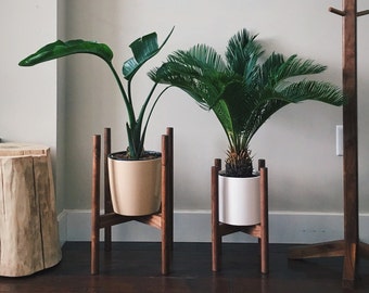 8" Midcentury Plant Stand