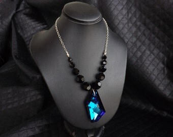 925 Silver necklace with Swarovski Crystal "De-Art" color "Bermuda blue"