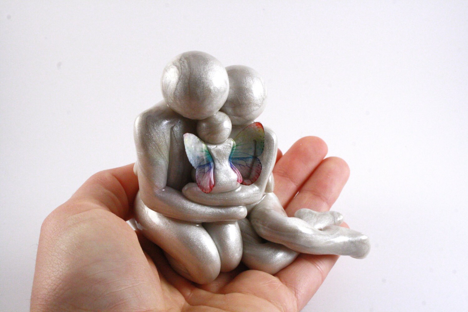 Baby Loss Memorial Statue Mother Father and Angel Baby clay