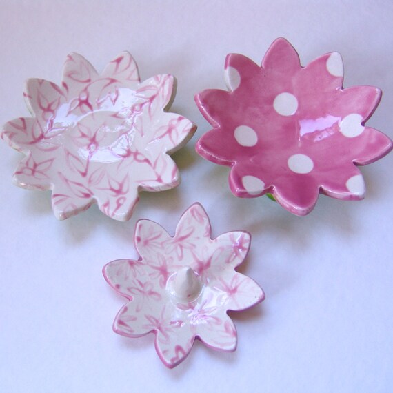 set of 3 Whimsical Flower pottery Dishes w/ pretty pink