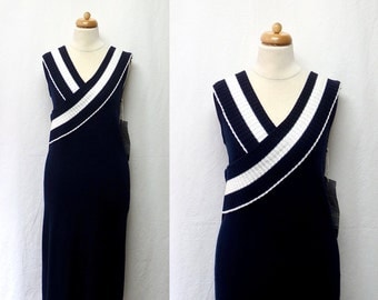 1970s / 80s Vintage Cotton Knit Dress / Navy & White Stripe Sleeveless Dress