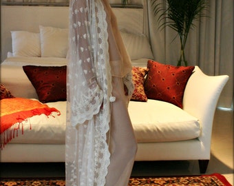 Embroidered Lace Bridal Robe French Lace Wedding Robe Bridal Lingerie Wedding Sleepwear Art Deco Lace Robe Wedding Trousseau Honeymoon Robe