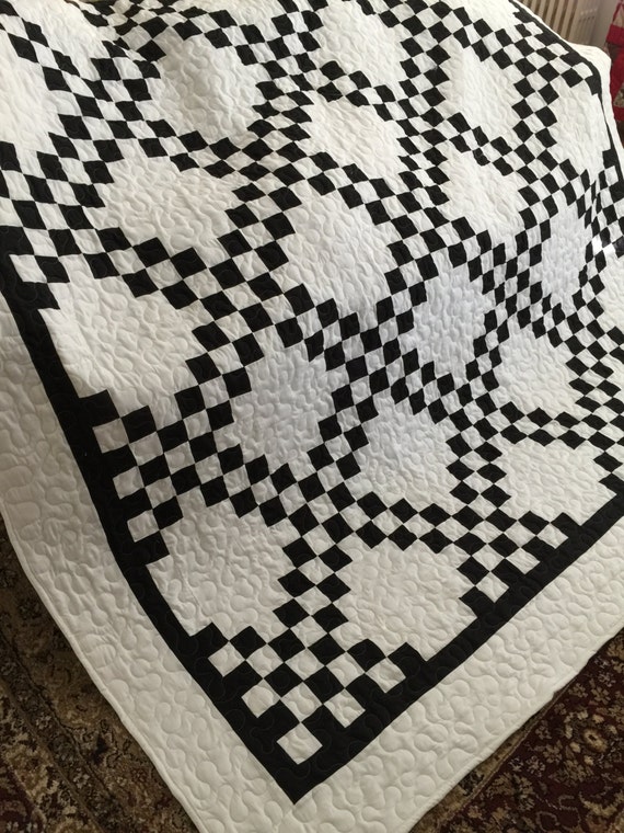 Quilt Irish Chain Black and White Queen Ready by BarnRedQuiltworks