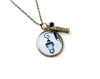 London Charm Necklace, Big Ben, Vintage Lamp Light, Westminster Parliament, UK Britain Charm Jewellery, London Jewelry, UK, 2309