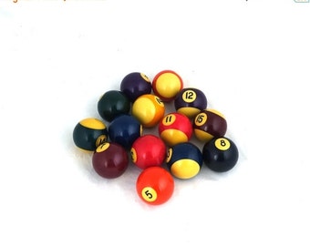 1 7 8 snooker balls