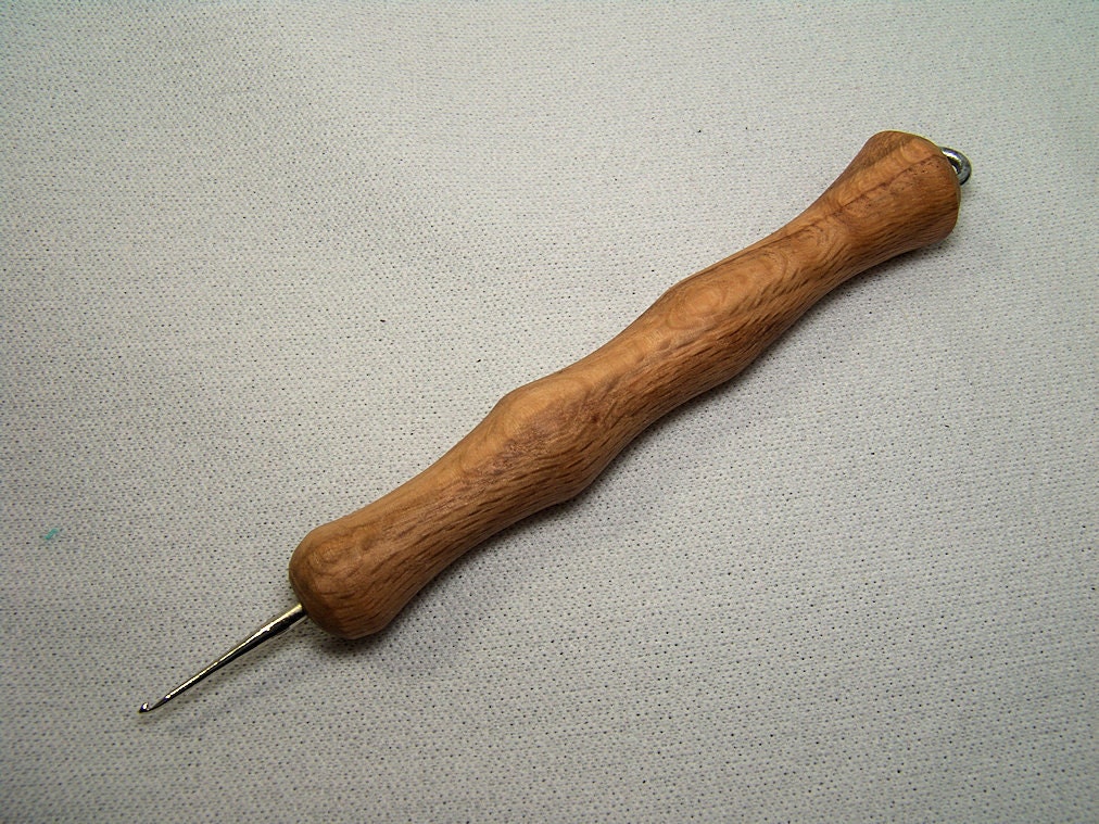 TheDancingGoats Rug Hook Size Medium