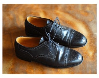 vintage Bally black leather oxfords / size 6.5 7