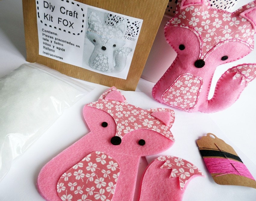 Pink Fox Sewing Kit, Felt HandSewing Kit Craft Felt Sewing Kit, Kid