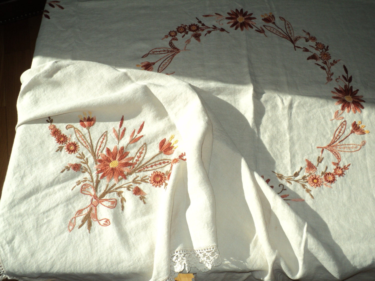 ANTIQUE EMBROIDERED LINEN Tablecloth with hand stitched Fall