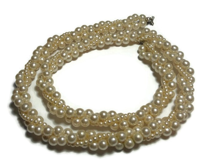 FREE SHIPPING White torsade necklace, 1960s white three strand faux pearl, twisted necklace, wedding white, bride ready.