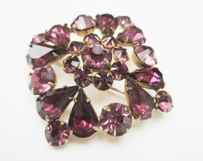 Purple Rhinestone Brooch - diamond shape - slightly domed - Mid Century Pin