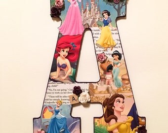 SALE! Any group of princesses - wooden letter with any Disney princesses-custom made 11"