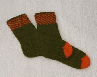 Hand-knit wool socks Knit women socks Knitted socks. Highest quality pure wool yarn. Bed socks. House socks.