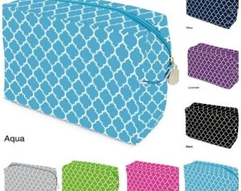 Bridesmaids Gift, Makeup bag, Monogrammed makeup bag, cosmetic bag, quatrefoil bag, Top seller