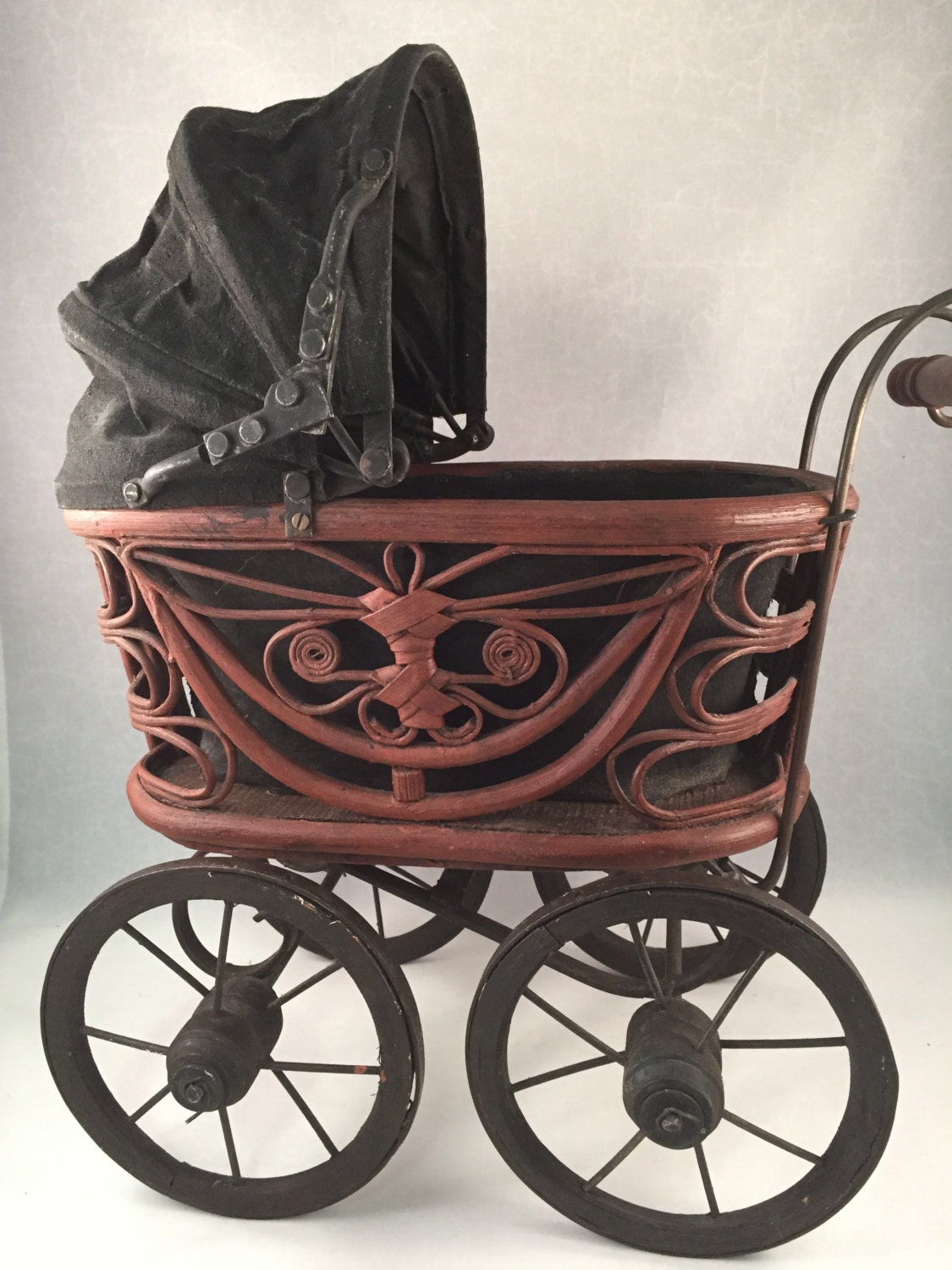 Vintage Wicker Baby Doll Carriage Metal And Woods Wheels